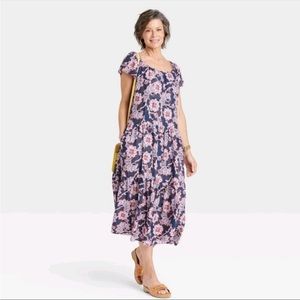 NWT Knox Rose Floral Tiered Ruffle Flowy Maxi Dress sz. M